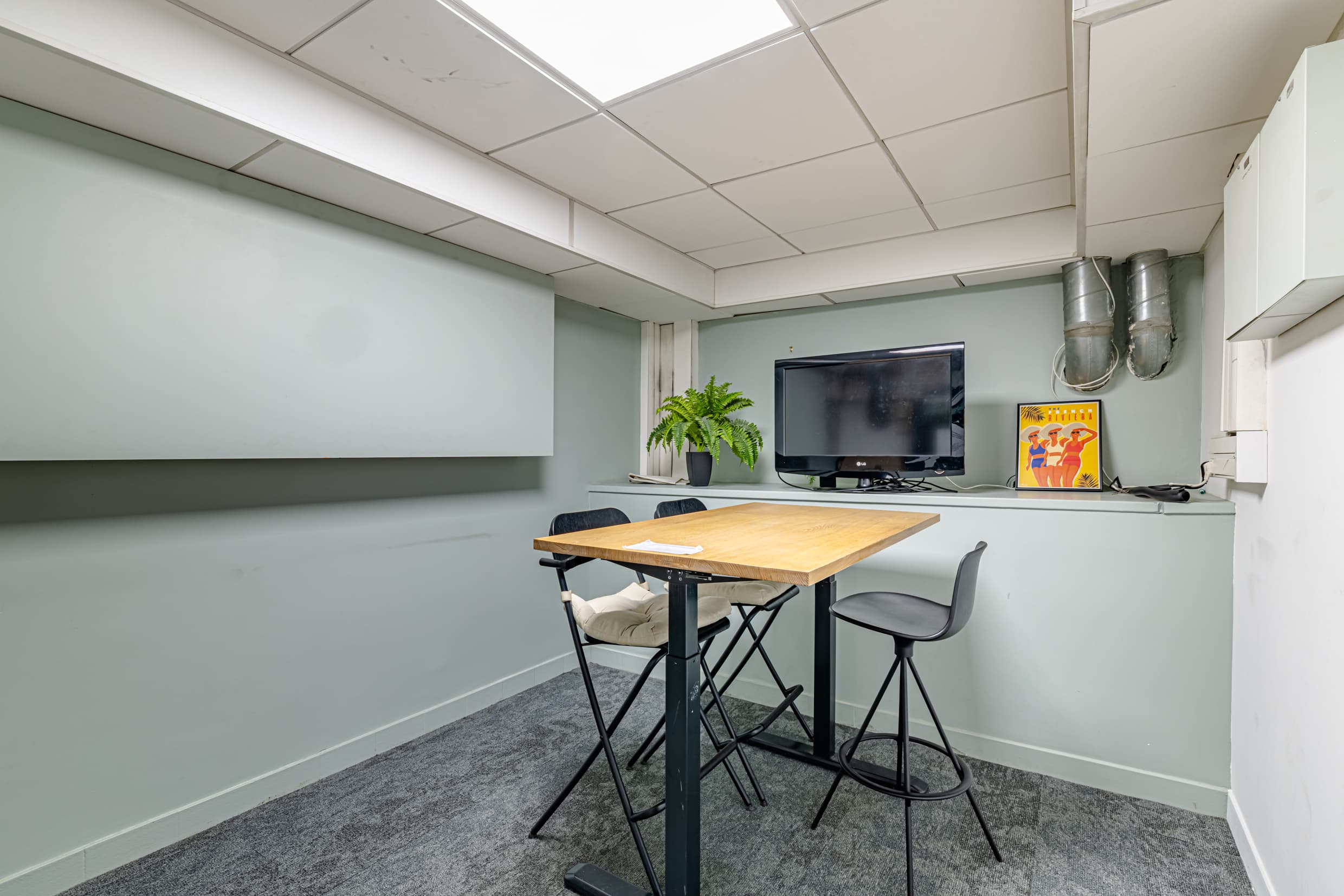 Services et équipements du coworking Espace Cadet Paris 9